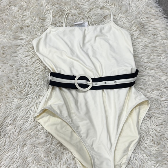SOLID & STRIPED Nina Belted Swimsuit cream - Picture 4 of 12